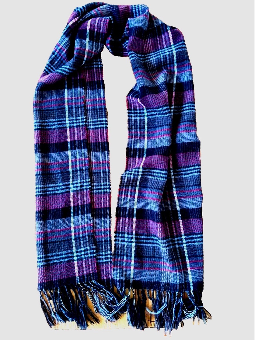 100% Cashmere Scarf Made in Scotland Plaid Tartan Fringe Red Black Gray White